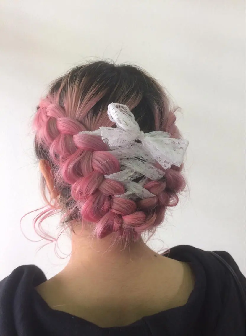 セミロング 最高級エクステ /羽エクステ白石宇由のヘアスタイル