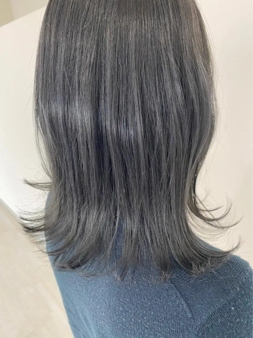 ミディアム カラー カット ヘアカラー トリートメント 【Raviy】 横塚勇也のヘアスタイル