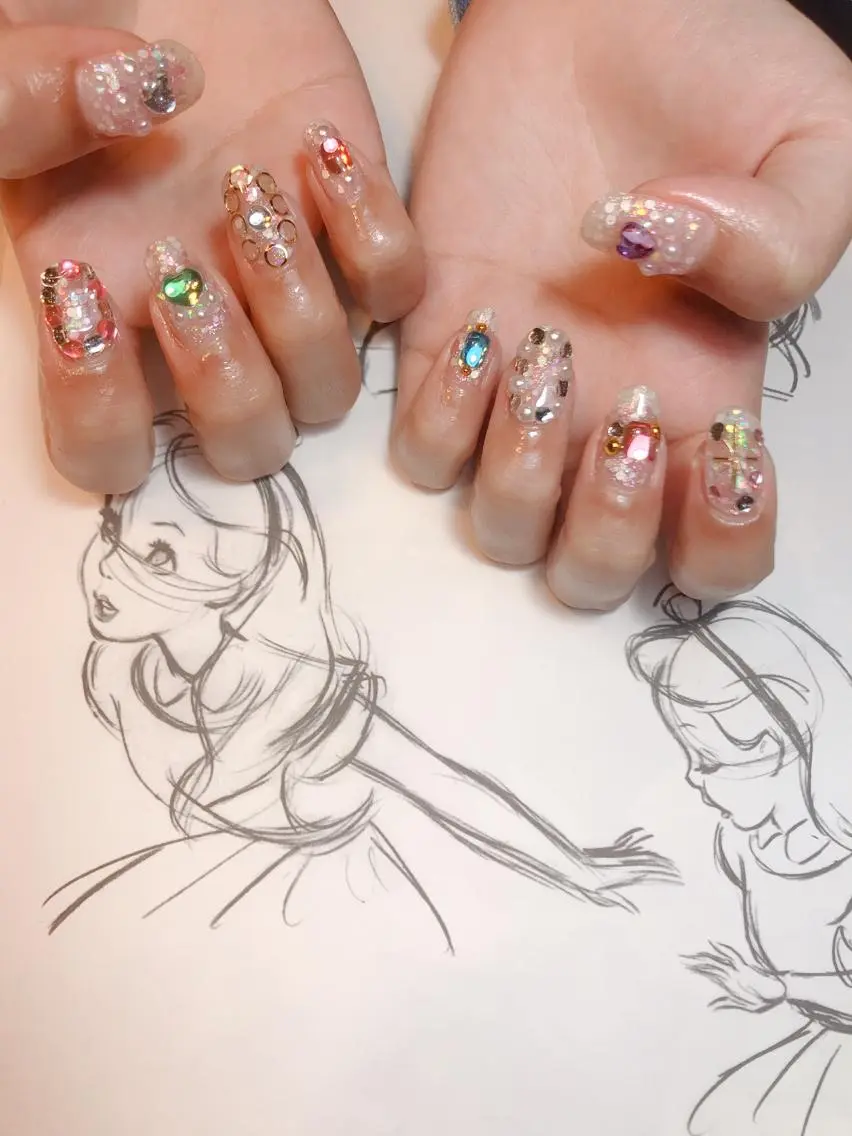 ネイル キラキラネイル owlnail /持込みデザイン専門のネイルデザイン