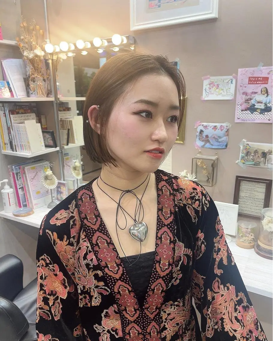 ショート カット ヘアカラー トリートメント MIES amane(アマネ)のヘアスタイル