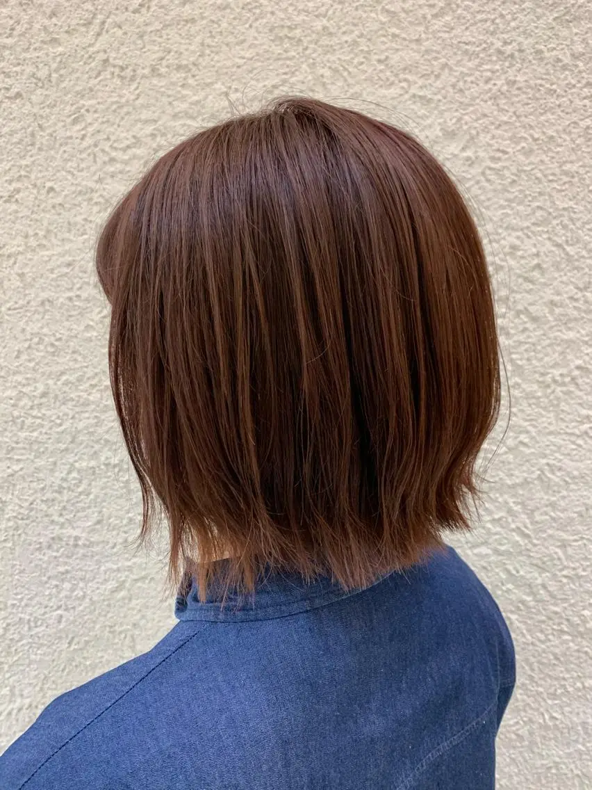 ショート カラー ブラウンカラー ピンクカラー ボブ 外ハネヘア NYNY四條畷店 森 亮人のヘアスタイル