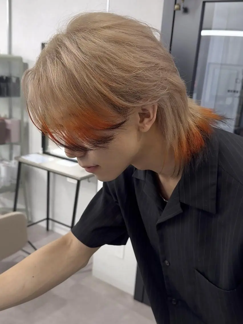 ミディアム カラー グラデーションカラー オレンジ 透明感×ダブルカラ ーHarusa🎀のヘアスタイル