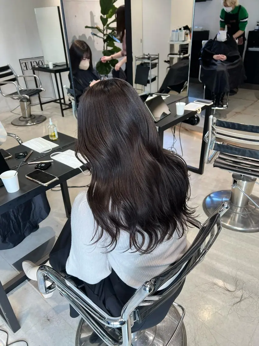 ロング カラー カット ヘアカラー トリートメント 赤みゼロ/透明感 カラー🌿KANTAのヘアスタイル