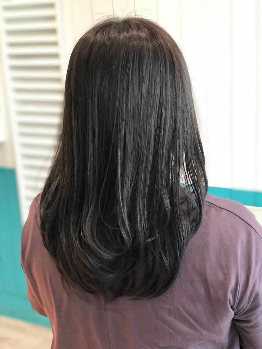 ロング カラー グレージュ ハイライトカラー ハイライト Snaly カラー特化ページのヘアスタイル
