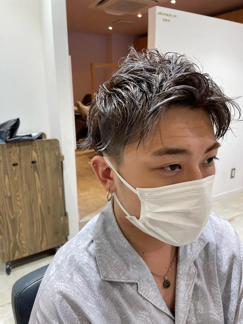 ショート カラー ハイライトカラー ハイトーンカラー ハイライト 韓国風ヘア ショートヘア 新宿御苑前/ボブ 髪質改善Ryuseiのヘアスタイル