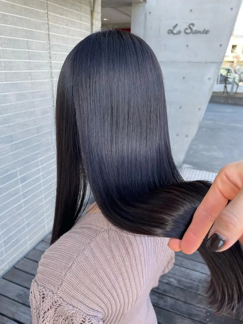ロング 山木 裕子のヘアスタイル