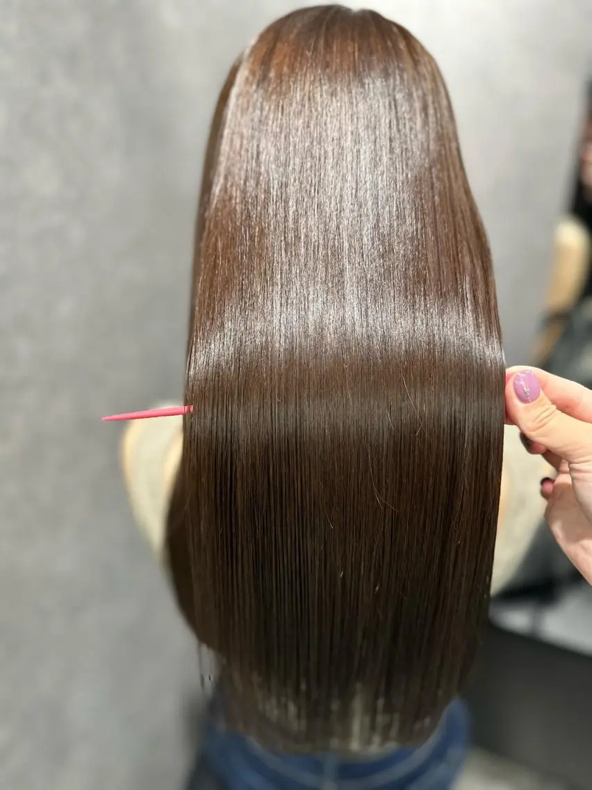 ロング トリートメント カット トリートメント 岩崎 恵実のヘアスタイル