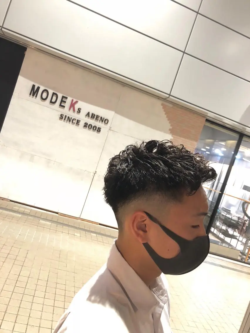 パーマ メンズ フェードカット メンズパーマ SHAFT Ieiriのヘアスタイル