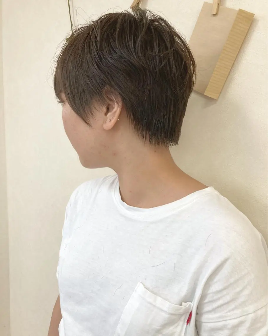 ショート パーマ 切りっぱなしボブ ショートボブ ハンサムショート ボブ ショートヘア カット パーマ トリートメント 初めてのショート お任せください✂️のヘアスタイル