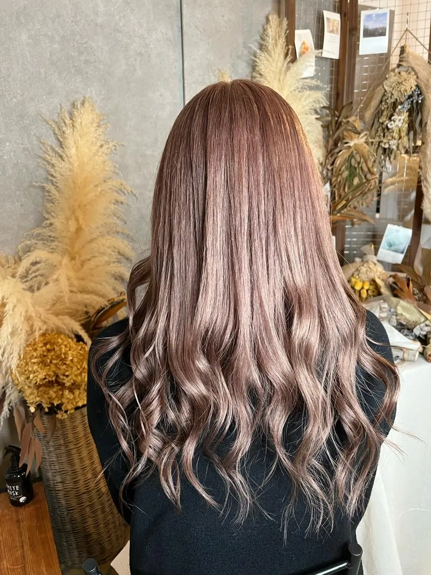 ロング ヘアカラー トリートメント エクステ・髪質改善・ ブリーチ・吉田大介のヘアスタイル