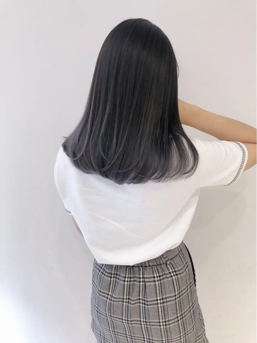 ミディアム カラー ヘアアレンジ 【公式】amble luxe池袋東口🩷のヘアスタイル