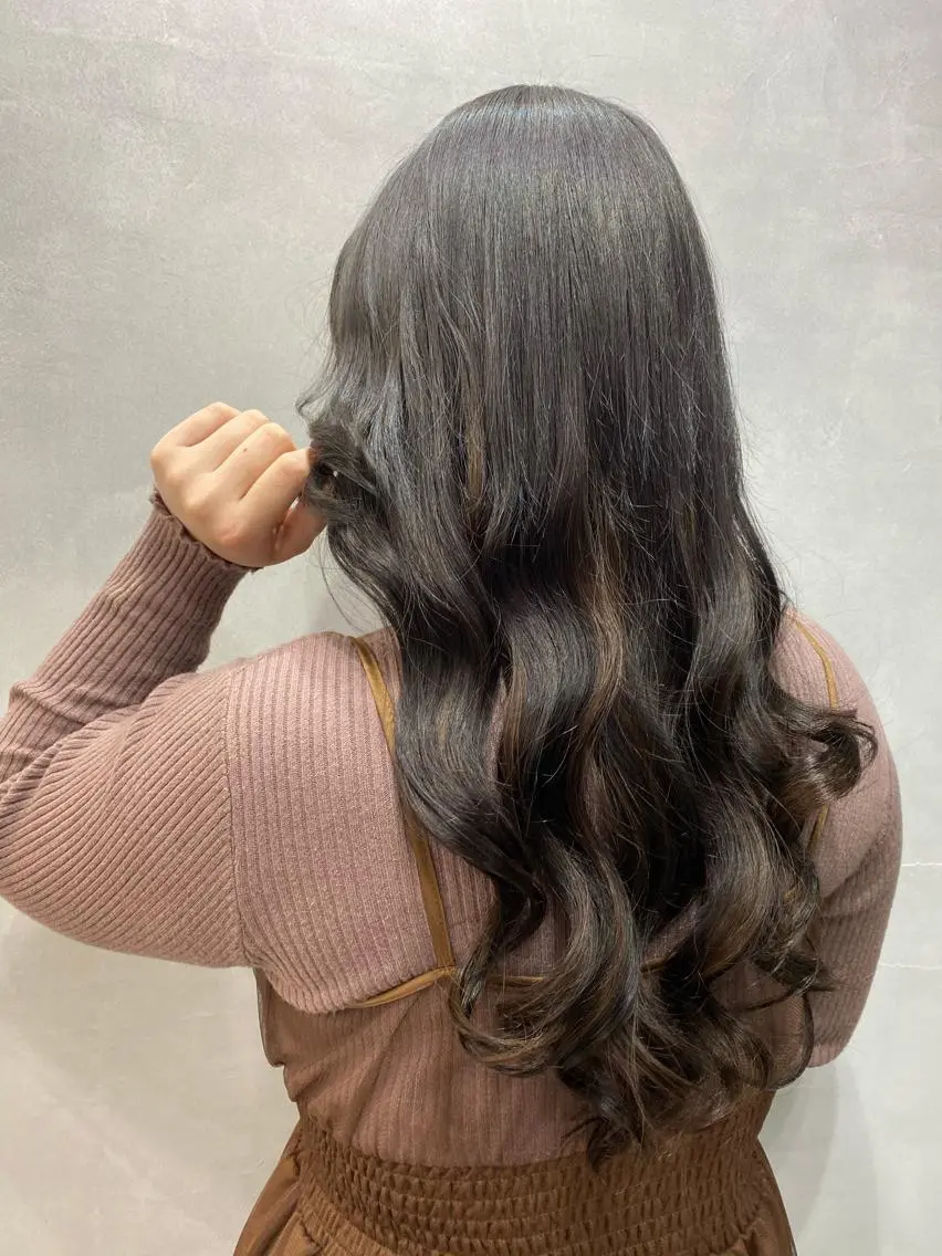ロング カラー ヘアアレンジ FAAM Tsuneのヘアスタイル