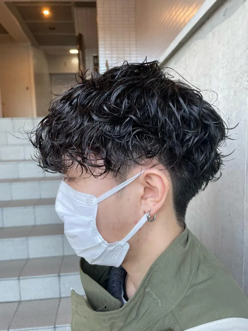 パーマ メンズ カット パーマ 大阪メンズ 美容師井上智博のヘアスタイル