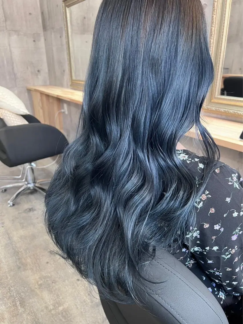 ロング カラー Sunny side 大名 RIOのヘアスタイル