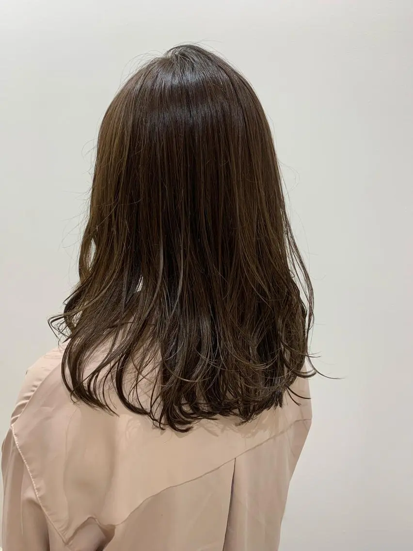 ミディアム 奈良 優輝のヘアスタイル