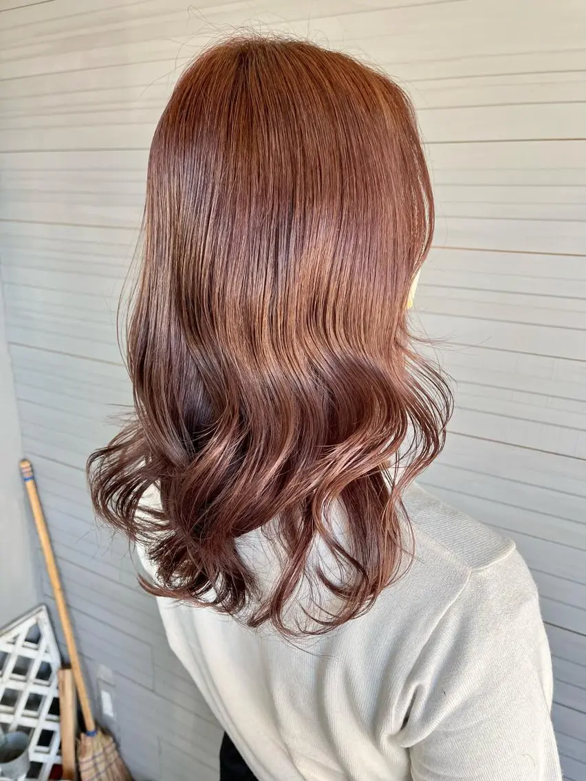 セミロング カラー 玉木 愛美のヘアスタイル