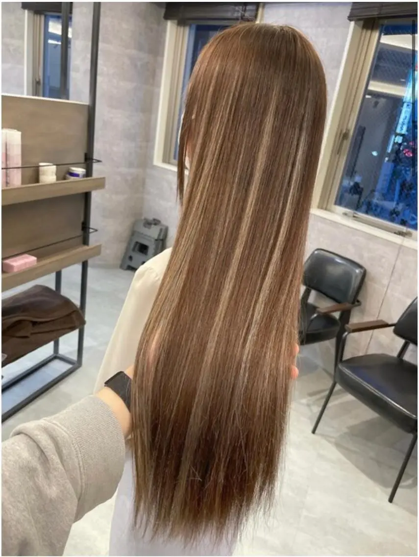 ロング ハイライト ♡似合わせ ♡ハイトーン♡のヘアスタイル