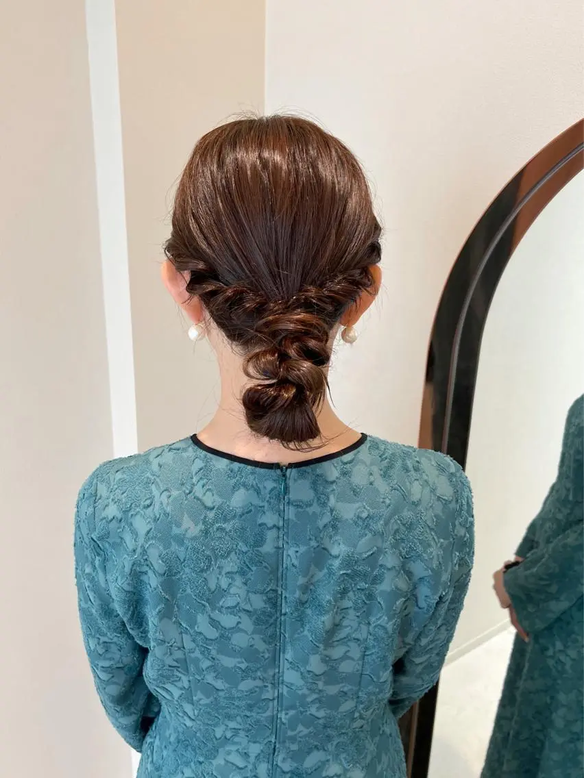 セミロング ヘアアレンジ ヘアセット THINK SHOP sakiのヘアスタイル