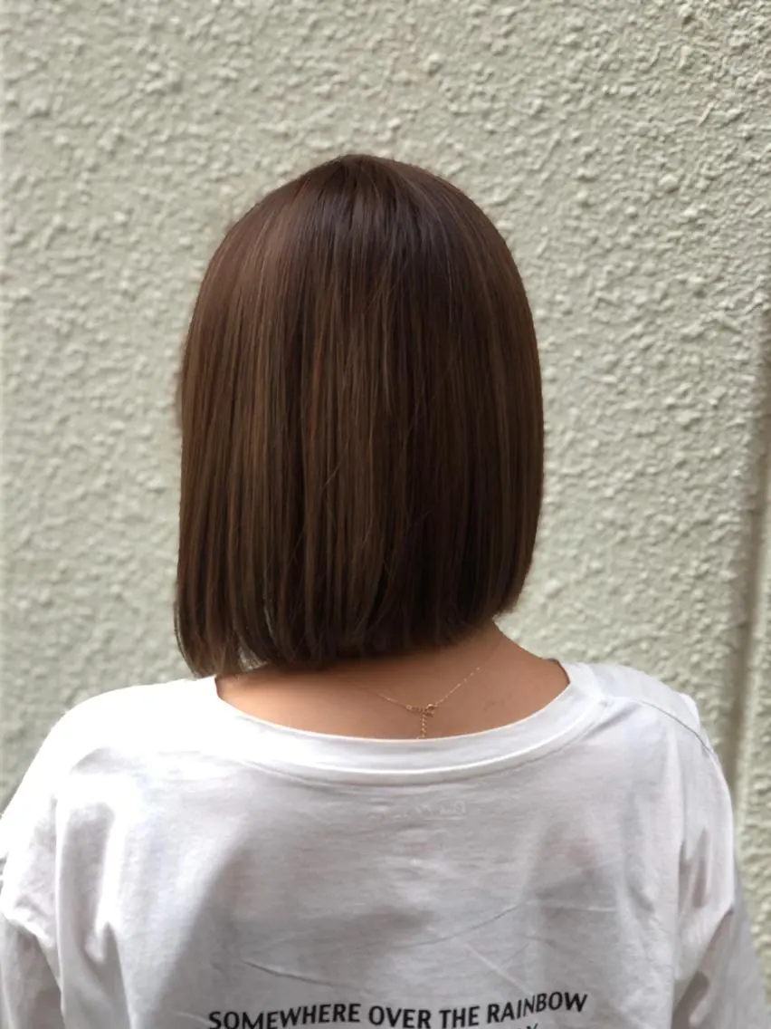 ショート カット ヘアカラー トリートメント 艶カラー🩵💛 NANAのヘアスタイル