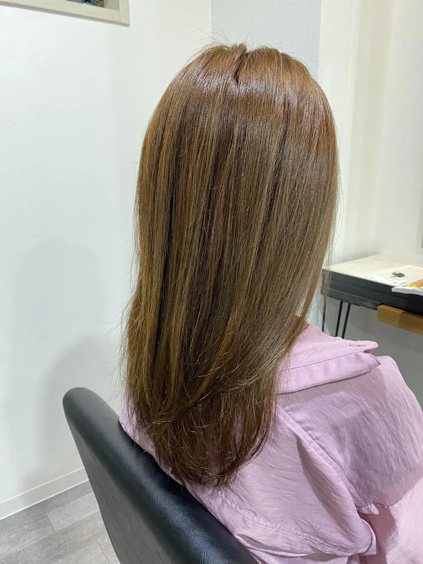 セミロング カラー アディクシーカラー バレイヤージュ ブリーチ ケアブリーチ デザインカラー カット ヘアカラー 先着1名様限定 カット無料のヘアスタイル