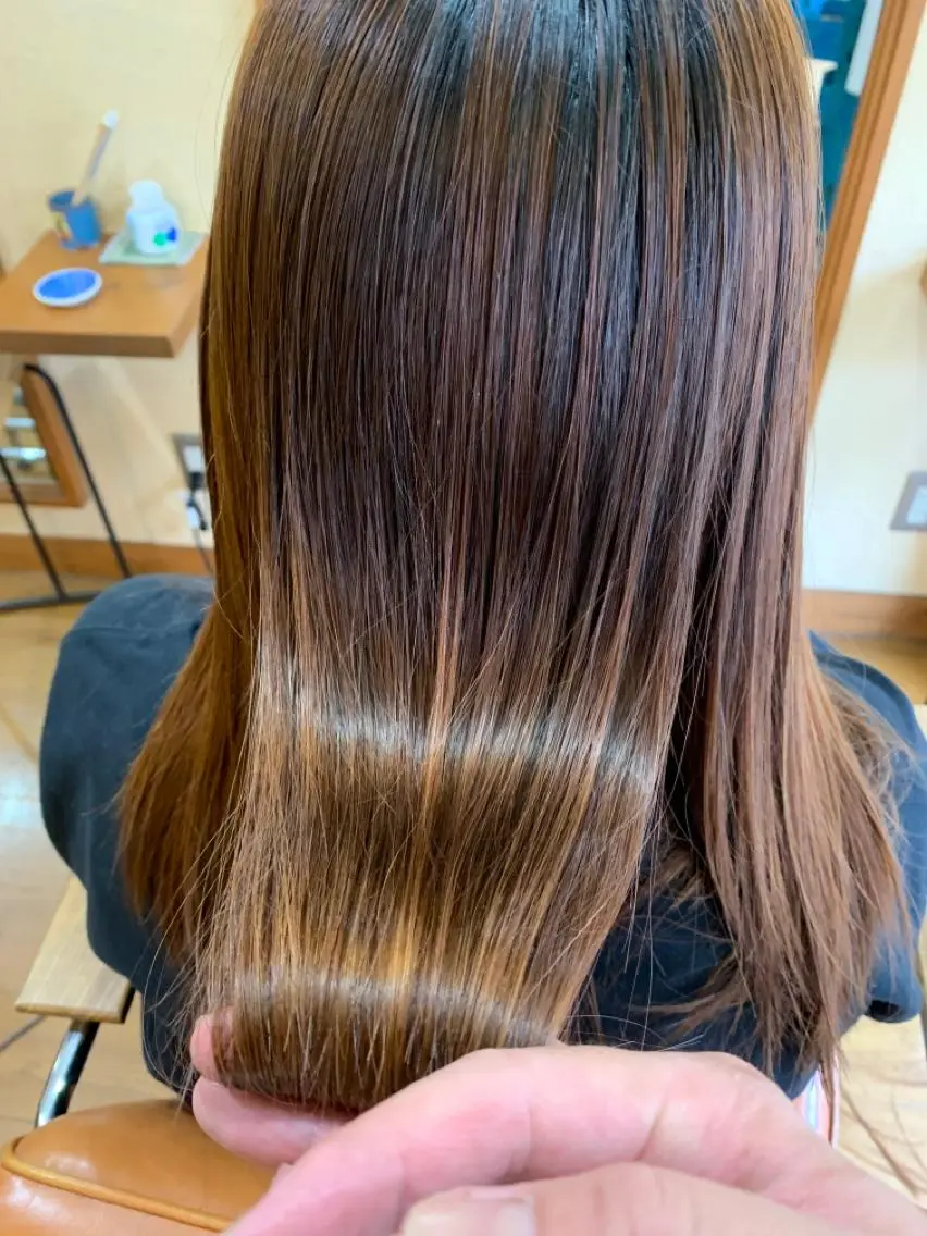 ロング 酸性ストレート 福田 竜士のヘアスタイル