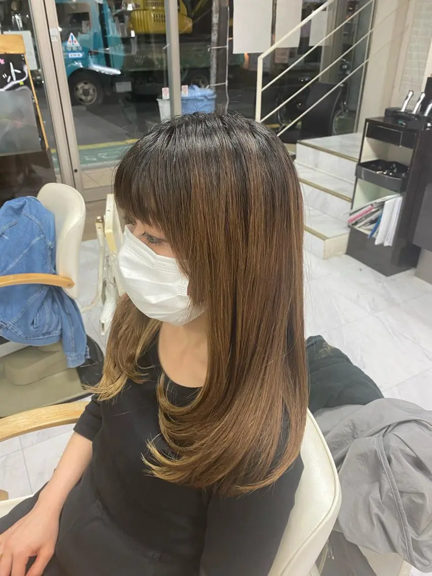 ロング レイヤーカット シャギー 目黒 碧人のヘアスタイル