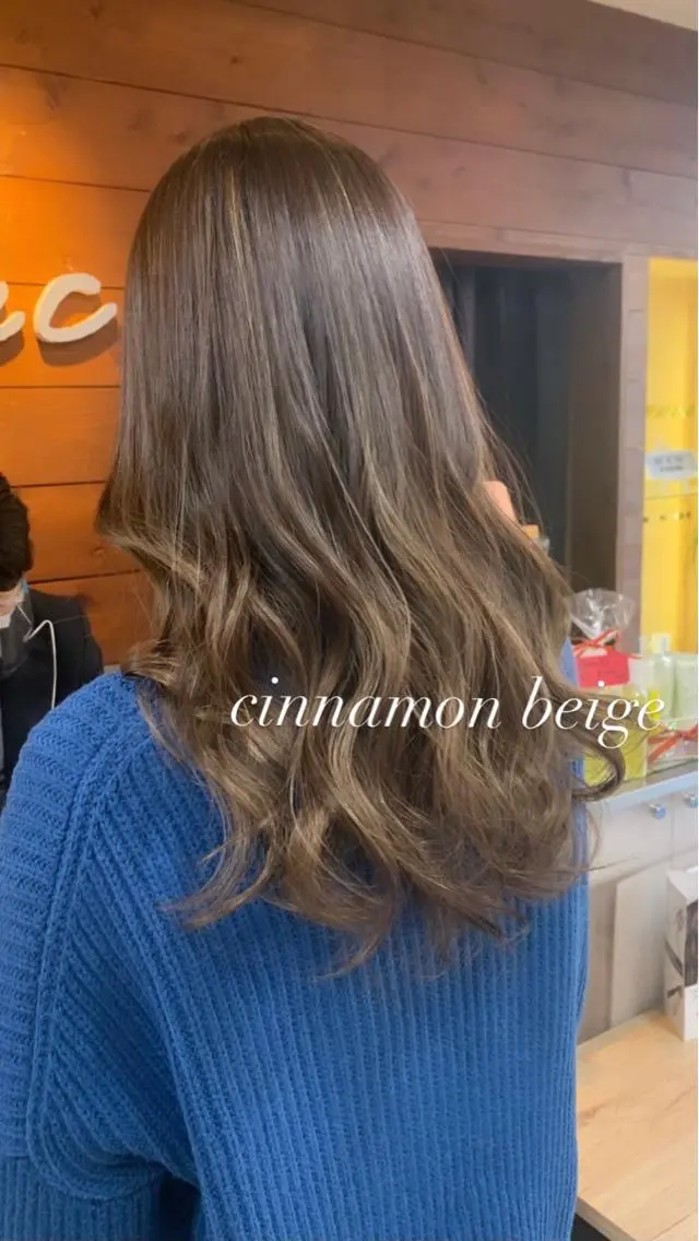 ロング レイヤー/艶髪カラー 森本くるみのヘアスタイル