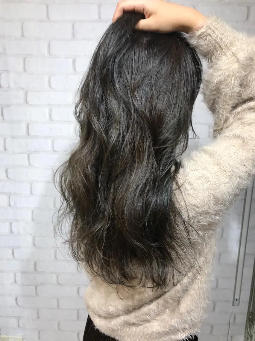 セミロング ハイライト エクステ(レミー毛) NINEのヘアスタイル
