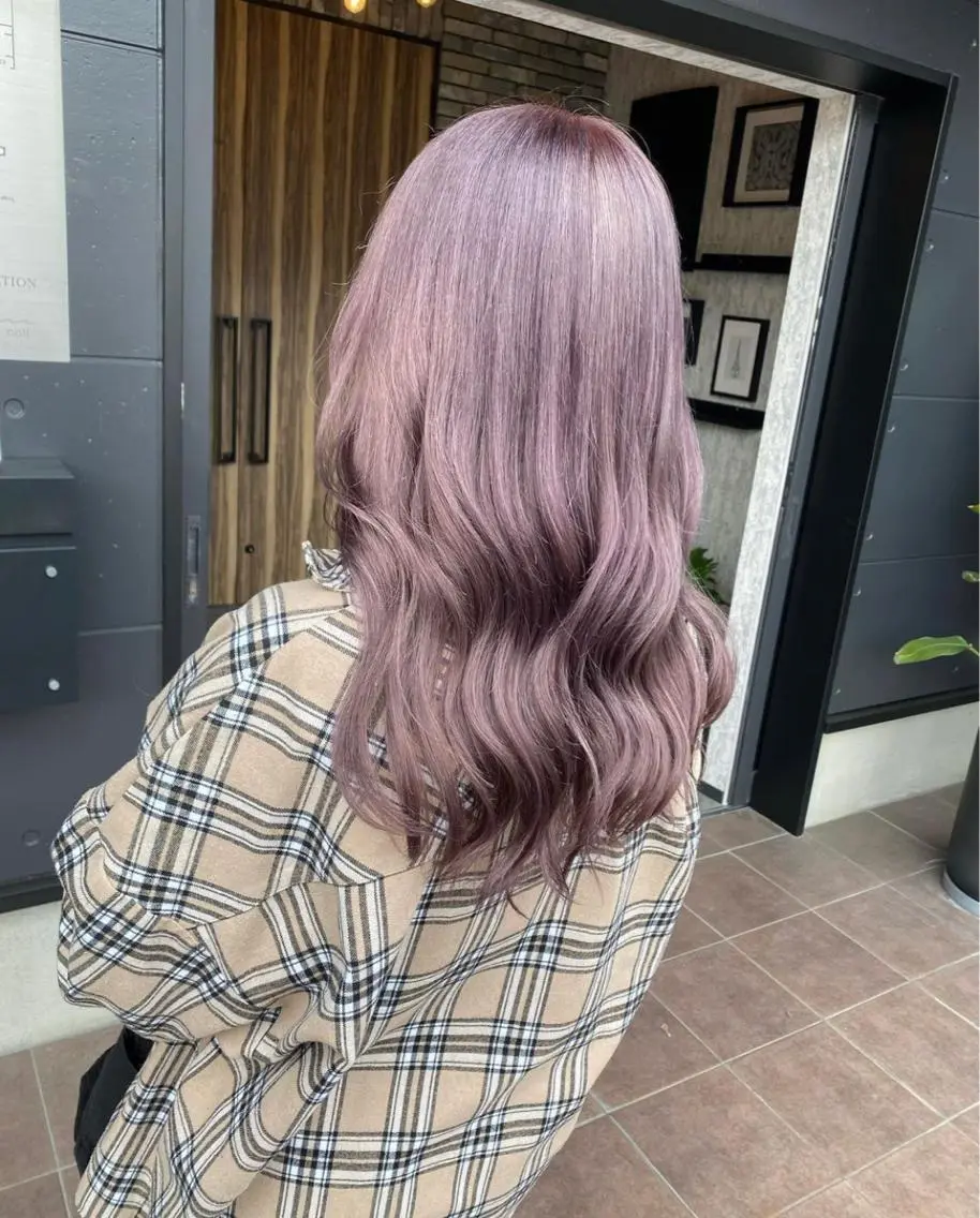セミロング アッシュ ケアブリーチ 黒瀬有汰のヘアスタイル