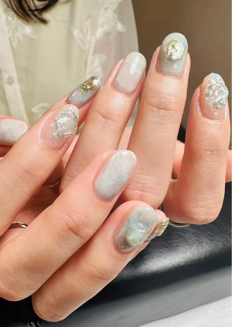 ネイル ニュアンスネイル Atelier Ariのネイルデザイン