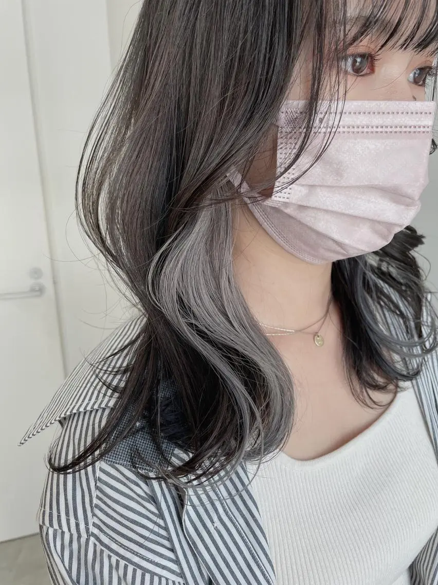 ミディアム カラー 爆美女製造機 レイヤーのプロのヘアスタイル