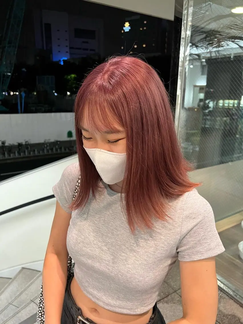 カラー 鵜澤 華乃音のヘアスタイル