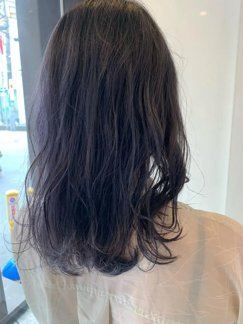 セミロング カラー ヘアカラー 美髪形成!色素改善! 秋田 和輝のヘアスタイル