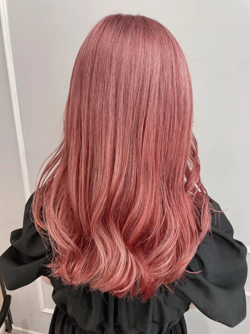 ロング カラー ピンクカラー カット ヘアカラー トリートメント 🦖鶴岡 香純🦖のヘアスタイル