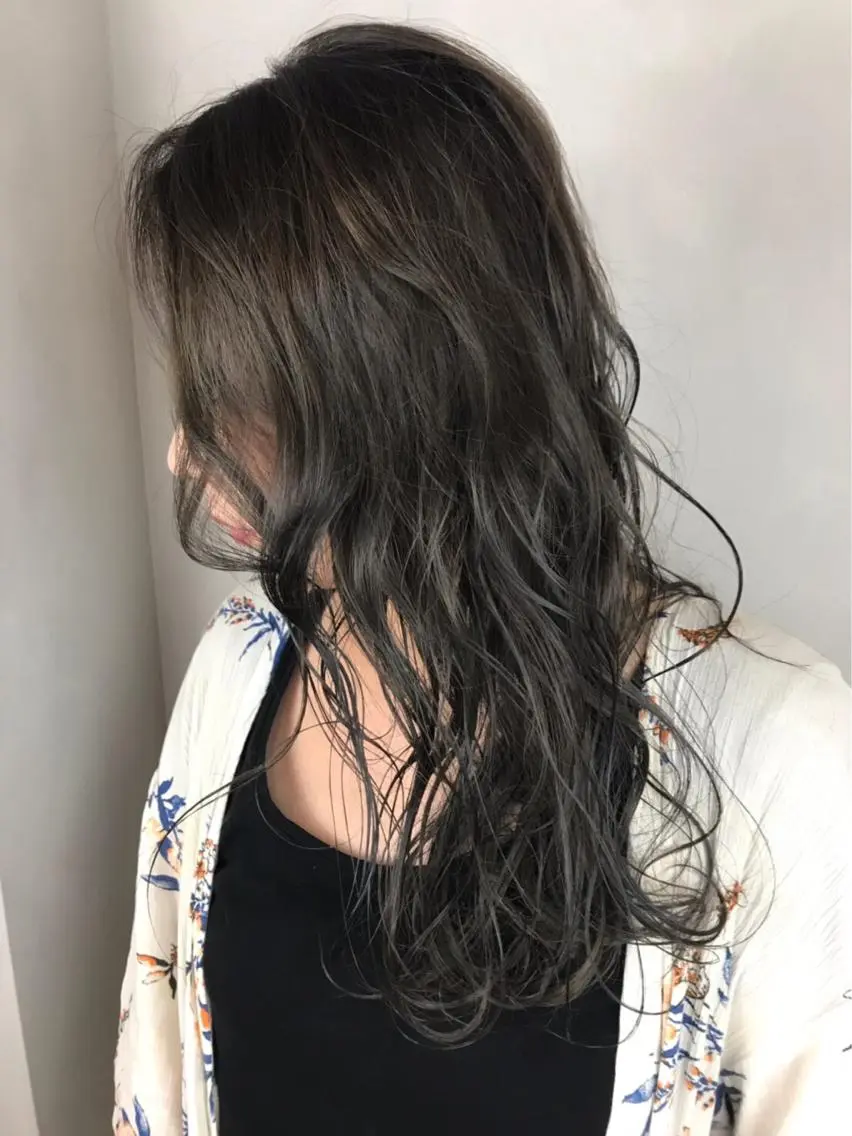 ロング カラー BROCANTE立川 karasawa.nのヘアスタイル