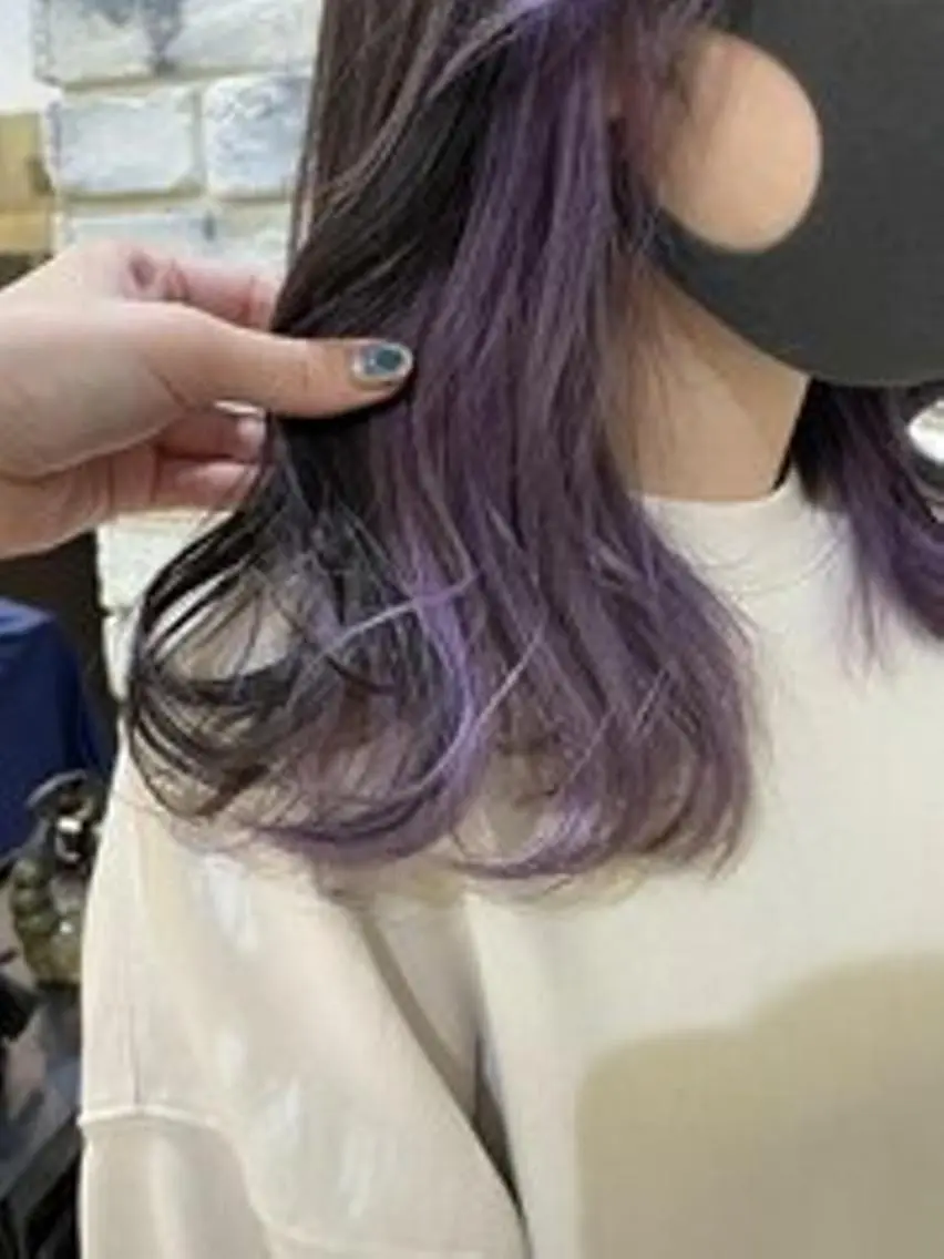 ミディアム カラー 幕田 希耀美のヘアスタイル
