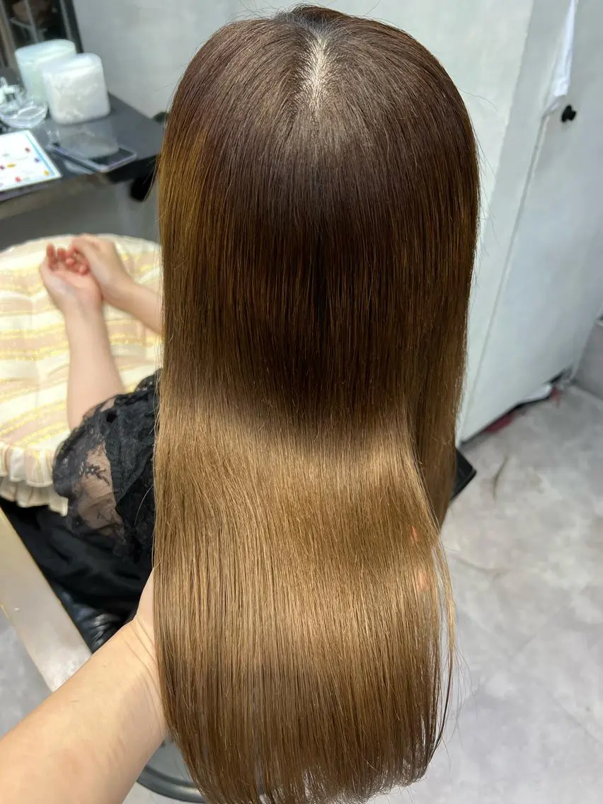 セミロング カラー ヘアアレンジ シールエクステ アッシュ バレイヤージュ ベージュカラー ブリーチ ar+ ❤︎ maiのヘアスタイル