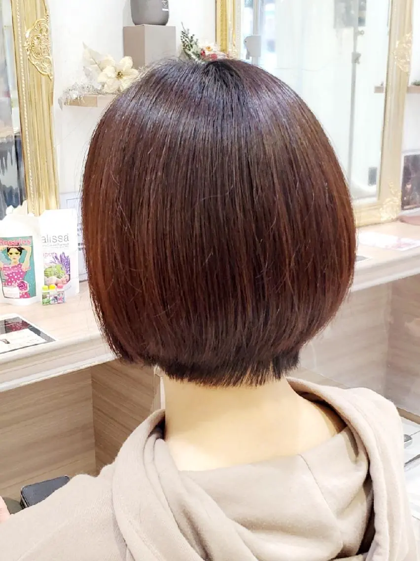 ミディアム ボブ カット 鶴見で縮毛矯正なら 田中 瞬のヘアスタイル