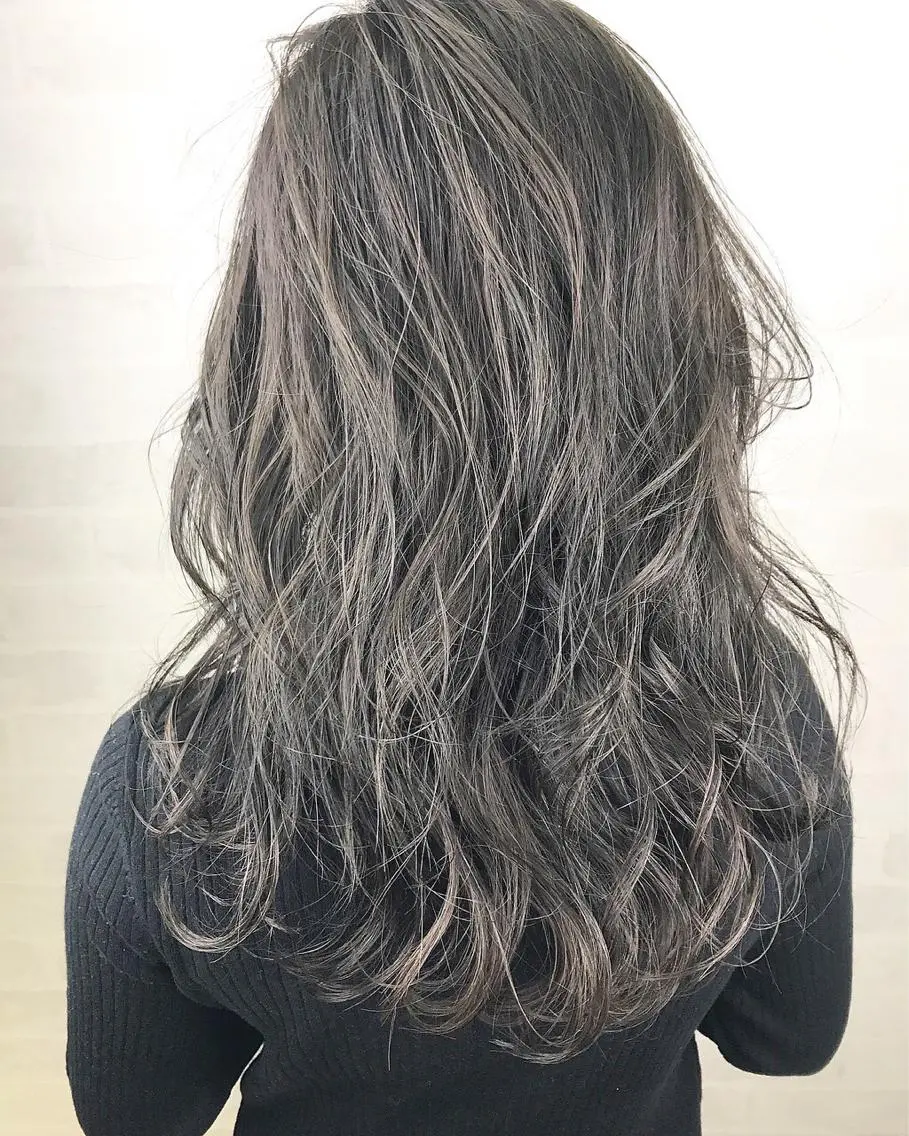ミディアム カラー ハイライトカラー ハイライト 玉城 和磨のヘアスタイル