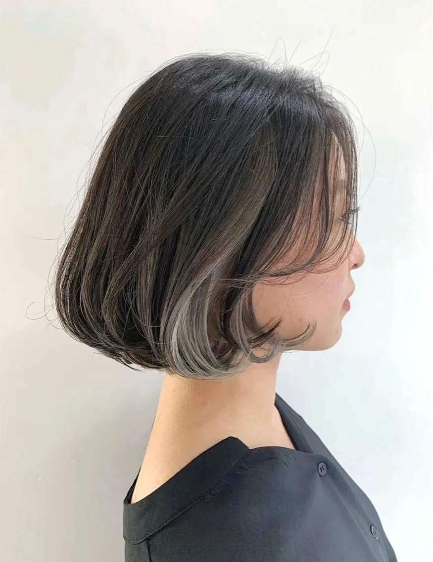 ミディアム 🌷横浜/レイヤー /艶カラー🌷のヘアスタイル