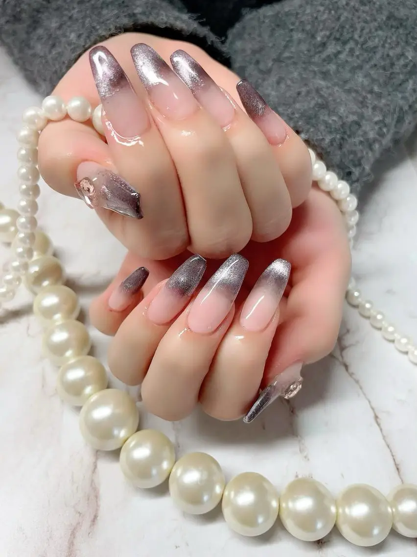 ネイル グラデーション ピンク 春ネイル ワンホンネイル ハンドネイル Nail salon 🎀Angeのネイルデザイン