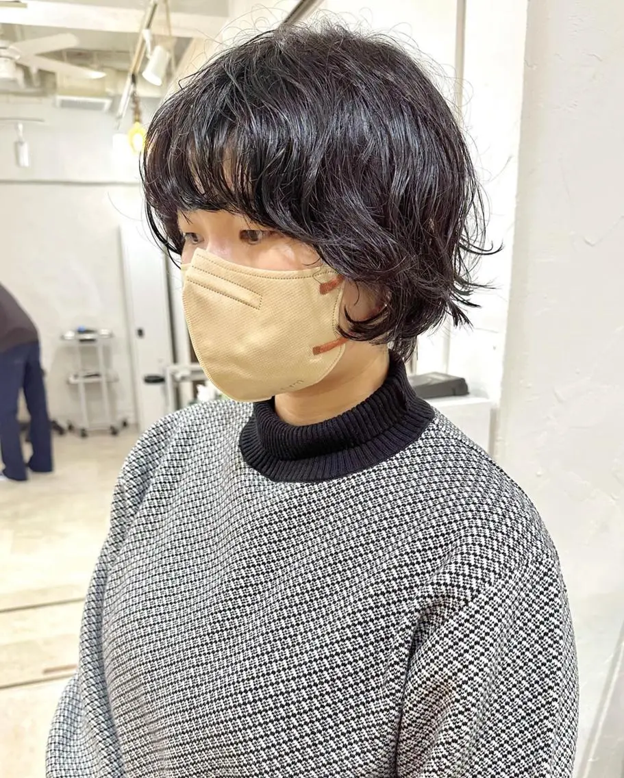 ショート カラー パーマ 切りっぱなしボブ 前下がりボブ ショートボブ 黒髪 ボブ 髪質改善 縮毛矯正/ レイヤー/銀座/本木のヘアスタイル