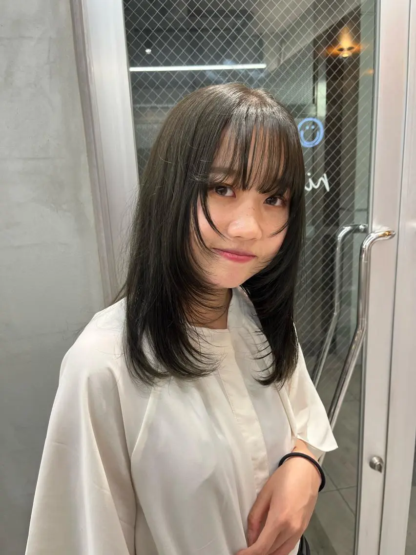 セミロング カット ヘアカラー トリートメント 縮毛矯正ボブ&顔まわ レイヤー♡TOMOEのヘアスタイル