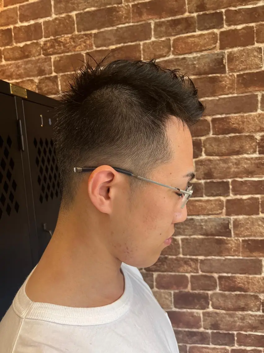ミディアム カラー パーマ ヘアアレンジ メンズ キッズ ネイル マツエク・マツパ アイブロウ ミディアムパーマ メンズパーマ ブラウンカラー ケアカラー 透明感カラー 久木原 ゆりのヘアスタイル