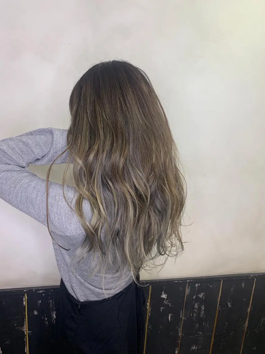 セミロング ヘアアレンジ カット ヘアカラー トリートメント 綺麗な髪質にしたい方 限定🌈清水 祥のヘアスタイル