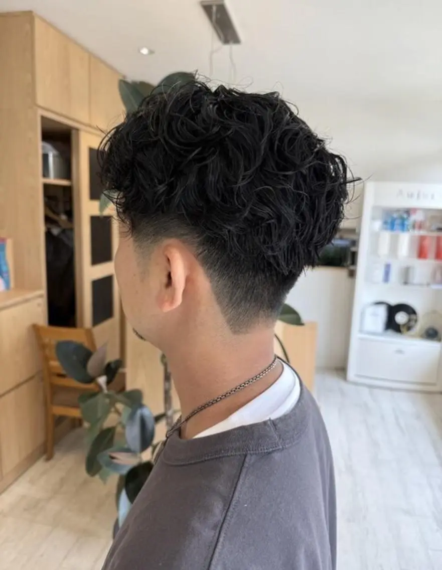 パーマ 森浦 莉乃のヘアスタイル