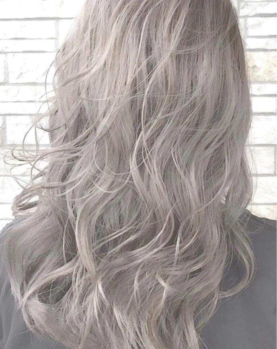 セミロング カラー ✂️ｼｮｰﾄの匠✂️ 國井慎平のヘアスタイル