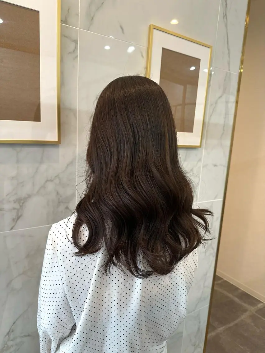 セミロング カット ヘアカラー トリートメント 鈴木 雅人のヘアスタイル