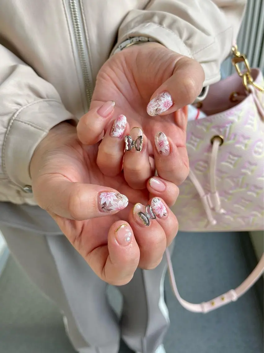 ネイル Nailsalon Fave/Rinaのネイルデザイン