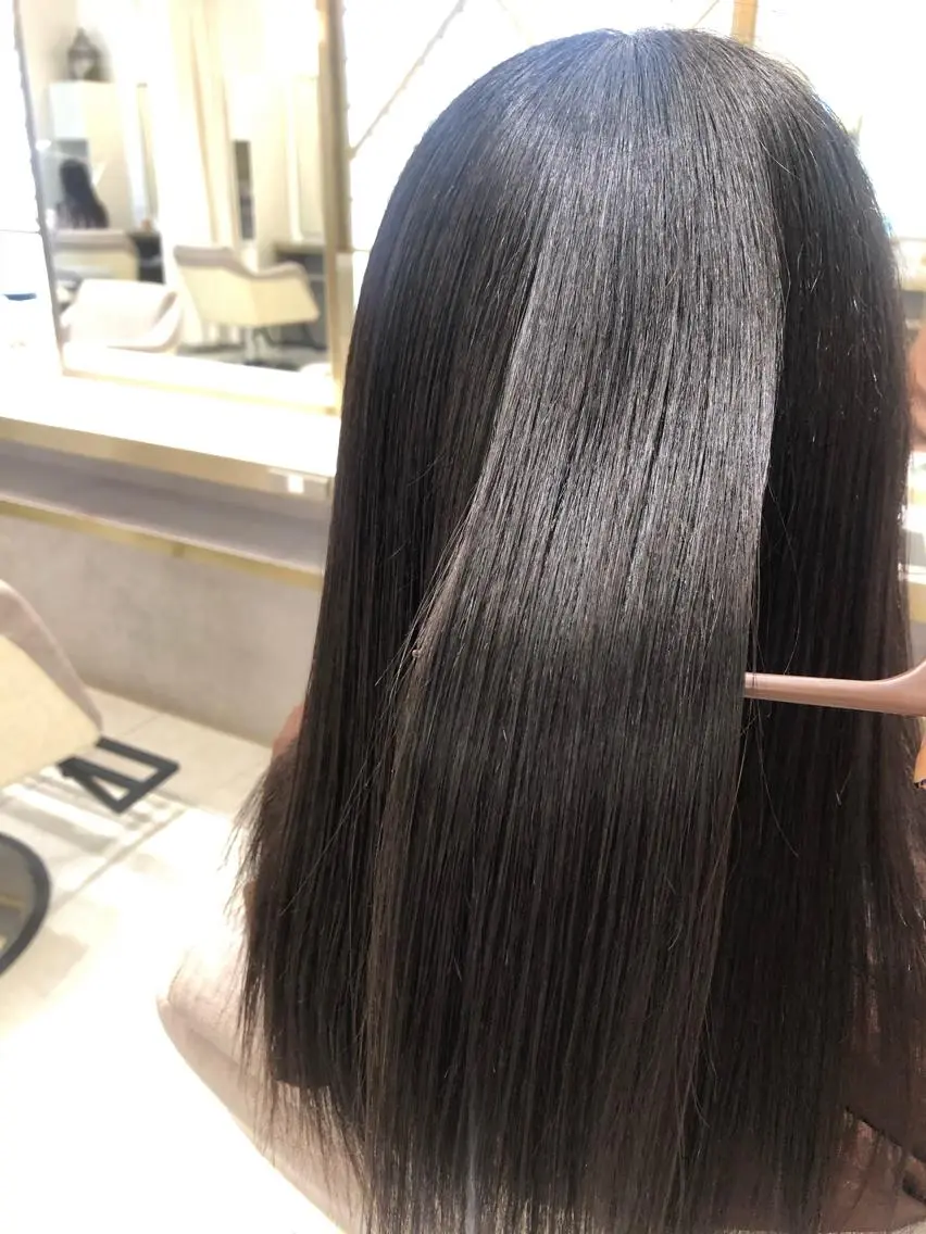 ロング 縮毛矯正 カット ヘアカラー 縮毛矯正 トリートメント 井澤 和花のヘアスタイル